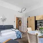 Apartment Hernad Marble